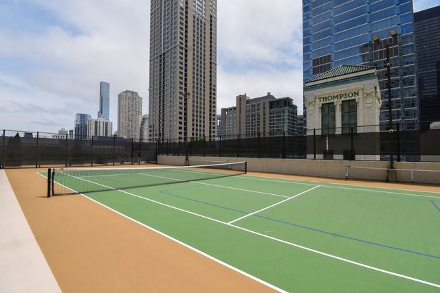 345 N La Salle Drive 1702, Chicago, IL 60654