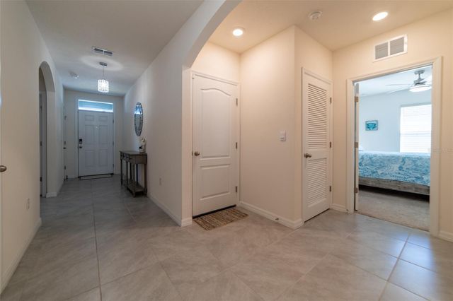 2684 MAGNOLIA AVENUE, Davenport, FL 33837