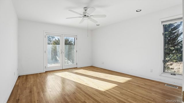 103 Middle Pond Road, Southampton, NY 11968