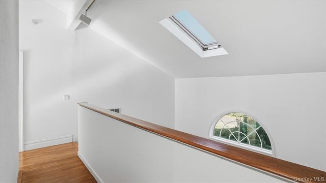 103 Middle Pond Road, Southampton, NY 11968