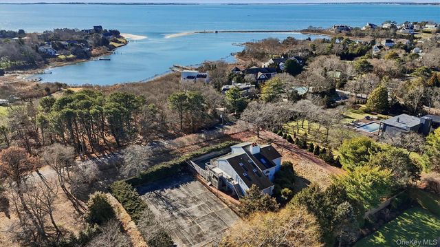 103 Middle Pond Road, Southampton, NY 11968