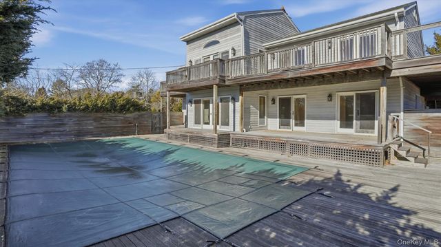 103 Middle Pond Road, Southampton, NY 11968