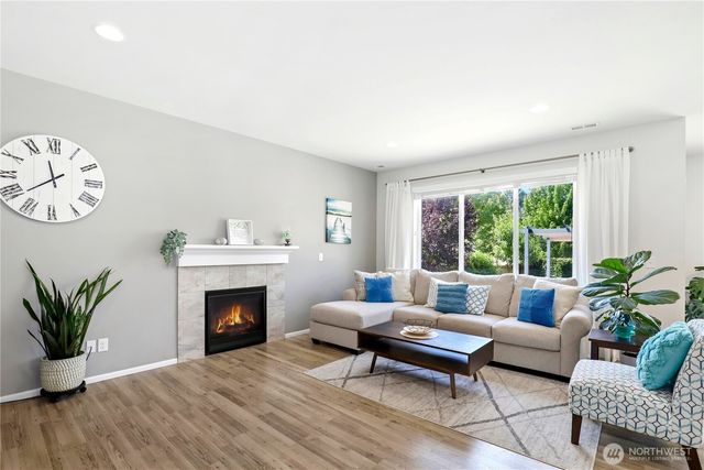 1001 Van Ogle Lane NW, Orting, WA 98360