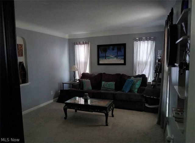 7618 Wooster Parkway, Parma, OH 44129