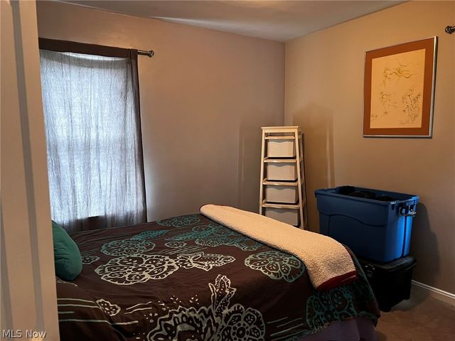 7618 Wooster Parkway, Parma, OH 44129