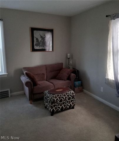 7618 Wooster Parkway, Parma, OH 44129
