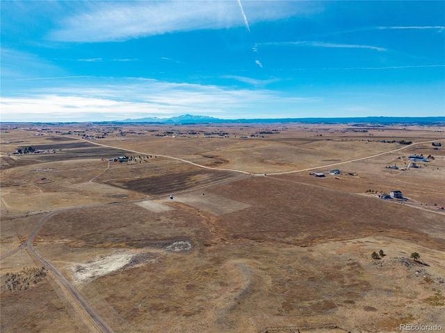 4 Rifleman Way, Elizabeth, CO 80107