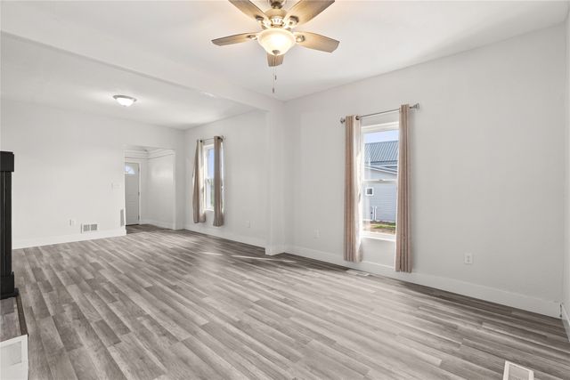 505 Woodbury Street, Marshalltown, IA 50158