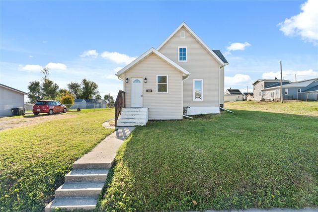 505 Woodbury Street, Marshalltown, IA 50158