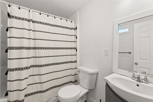 505 Woodbury Street, Marshalltown, IA 50158