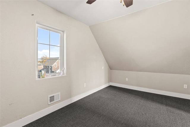 505 Woodbury Street, Marshalltown, IA 50158