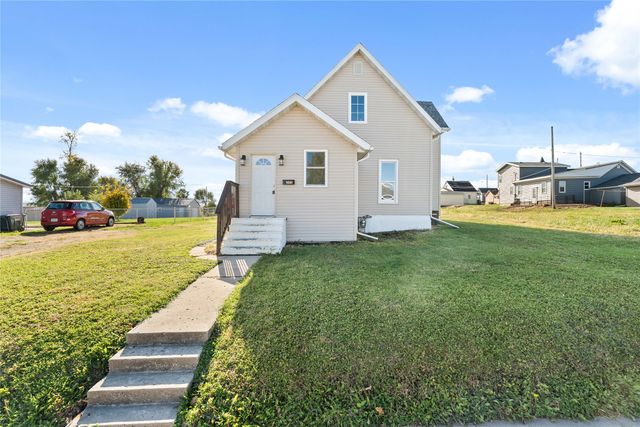 505 Woodbury Street, Marshalltown, IA 50158