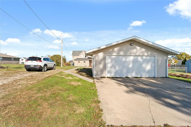 505 Woodbury Street, Marshalltown, IA 50158