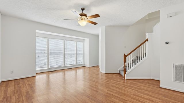 7277 Charlotte Pike Unit 203, Nashville, TN 37209