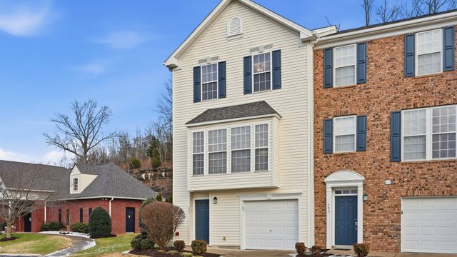 7277 Charlotte Pike Unit 203, Nashville, TN 37209