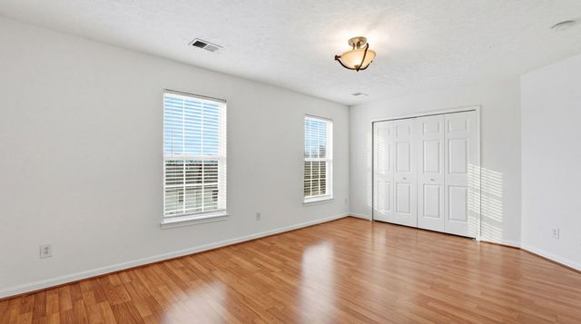 7277 Charlotte Pike Unit 203, Nashville, TN 37209