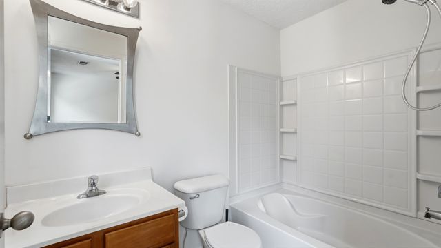 7277 Charlotte Pike Unit 203, Nashville, TN 37209