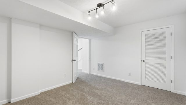 7277 Charlotte Pike Unit 203, Nashville, TN 37209