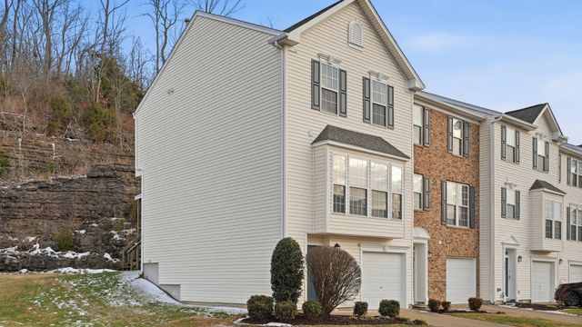 7277 Charlotte Pike Unit 203, Nashville, TN 37209