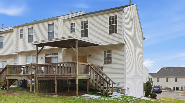 7277 Charlotte Pike Unit 203, Nashville, TN 37209