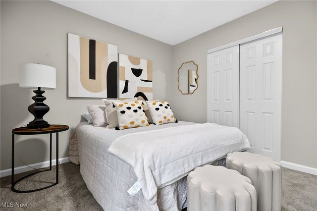 9144 Hickory Circle, Windham, OH 44288