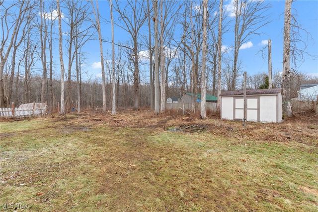 9144 Hickory Circle, Windham, OH 44288