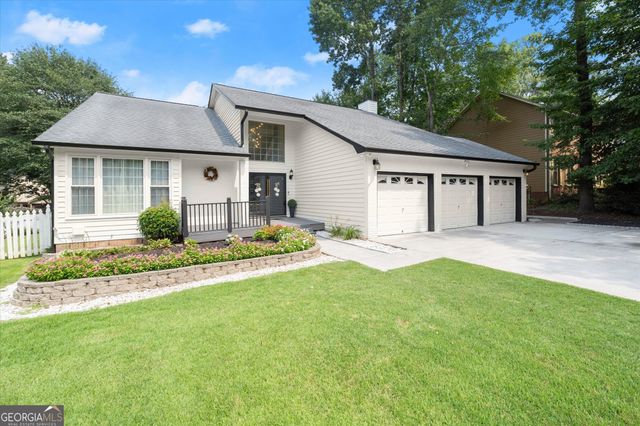 1551 Tennessee Walker Drive NE, Roswell, GA 30075