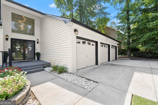 1551 Tennessee Walker Drive NE, Roswell, GA 30075