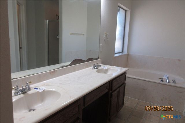 3203 Sherwood Forest Drive, Killeen, TX 76549