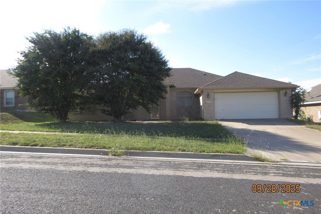 3203 Sherwood Forest Drive, Killeen, TX 76549