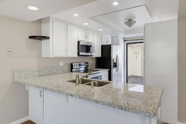 10467 Crosscreek, San Diego, CA 92131