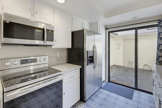 10467 Crosscreek, San Diego, CA 92131