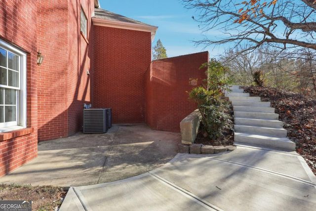 2857 Bridgeview Drive, Gainesville, GA 30507