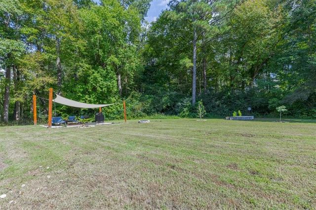 6016 Whaleyville BLVD, Suffolk, VA 23438