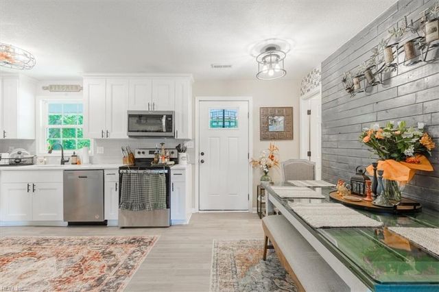 6016 Whaleyville BLVD, Suffolk, VA 23438