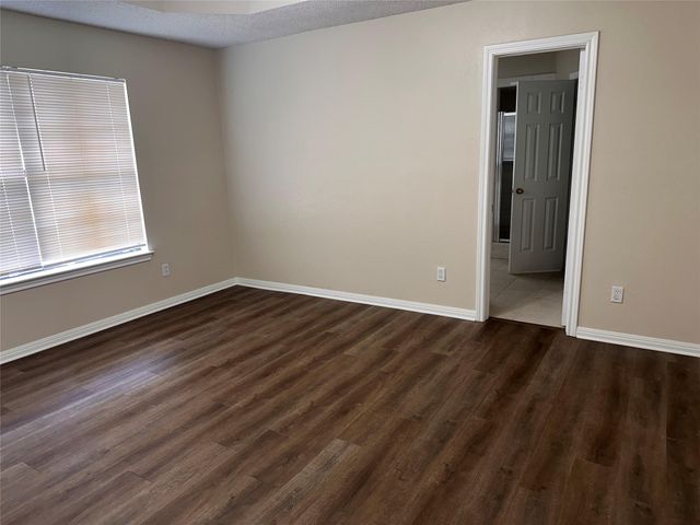 9412 Riviera Drive, Waco, TX 76712