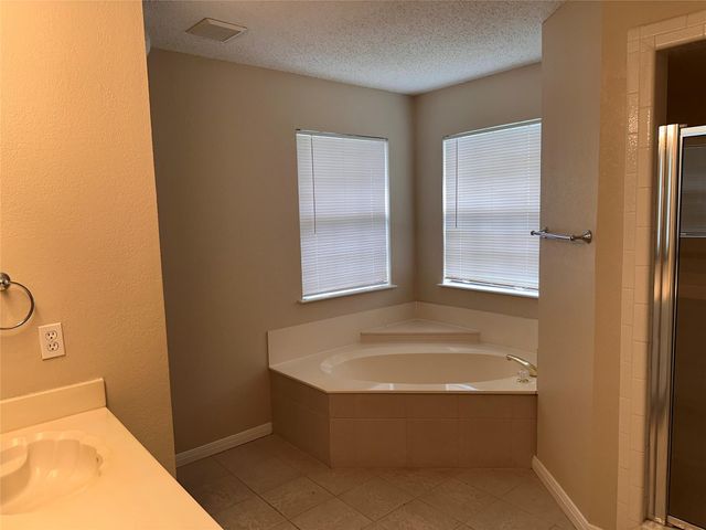 9412 Riviera Drive, Waco, TX 76712