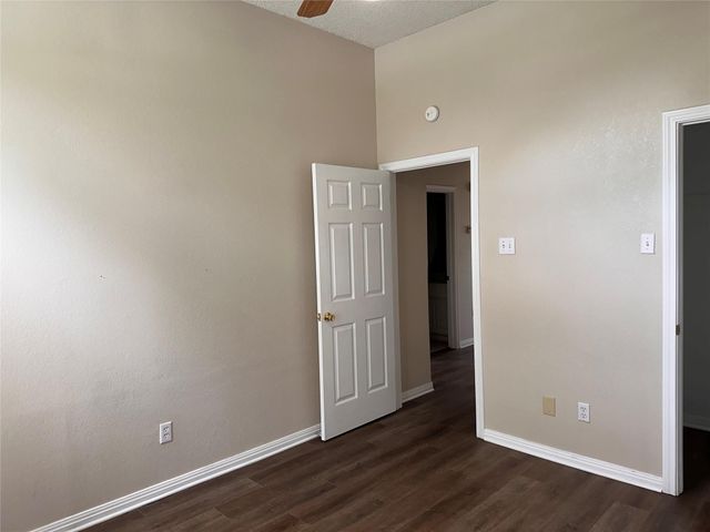 9412 Riviera Drive, Waco, TX 76712