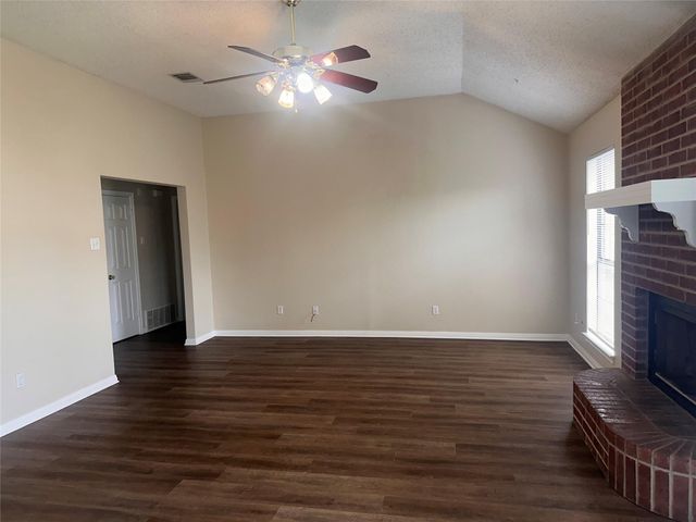 9412 Riviera Drive, Waco, TX 76712