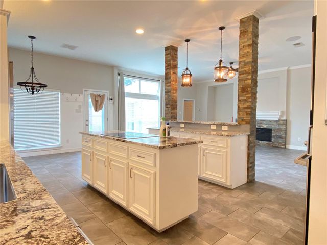 2222 Alberton Lane, Pearland, TX 77584