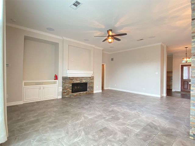 2222 Alberton Lane, Pearland, TX 77584