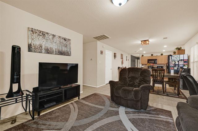 1834 Howth Avenue, Houston, TX 77051