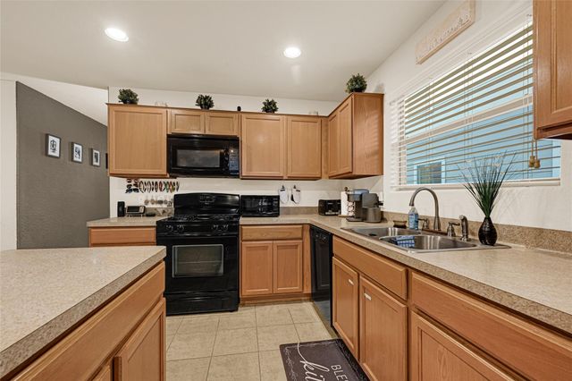 1834 Howth Avenue, Houston, TX 77051