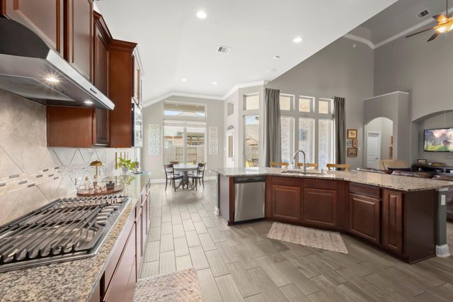 15202 Foxwood Arbor Lane, Cypress, TX 77429