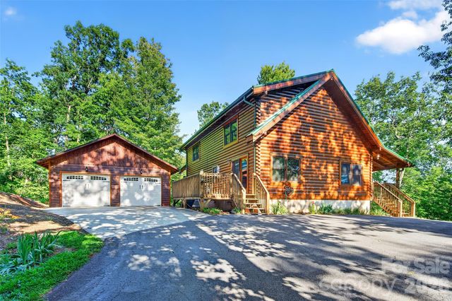 545 Mountain Crest Drive S, Marion, NC 28752