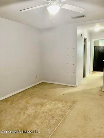 8016 Ridgecrest Circle, Biloxi, MS 39532