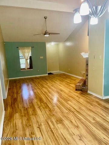 8016 Ridgecrest Circle, Biloxi, MS 39532