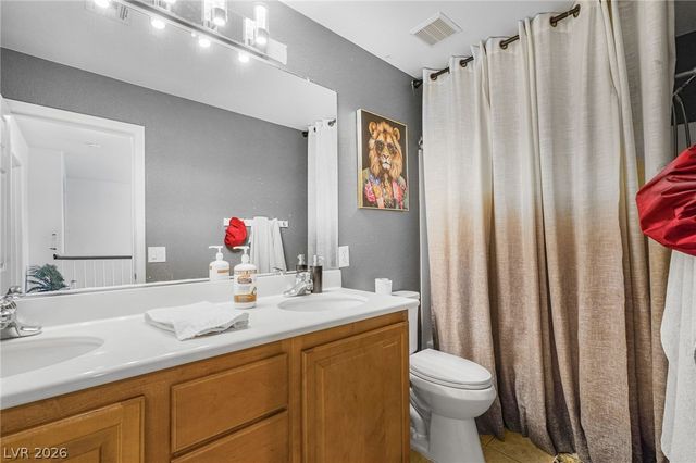 4258 Thunder Twice Street, Las Vegas, NV 89129