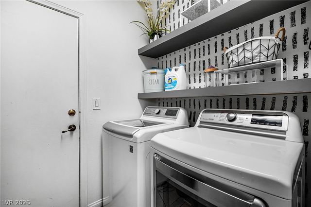 4258 Thunder Twice Street, Las Vegas, NV 89129