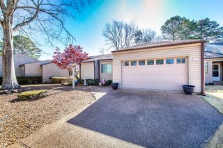 601 Woodlawn Unit 28 Drive # 28, Fairfield Bay, AR 72088